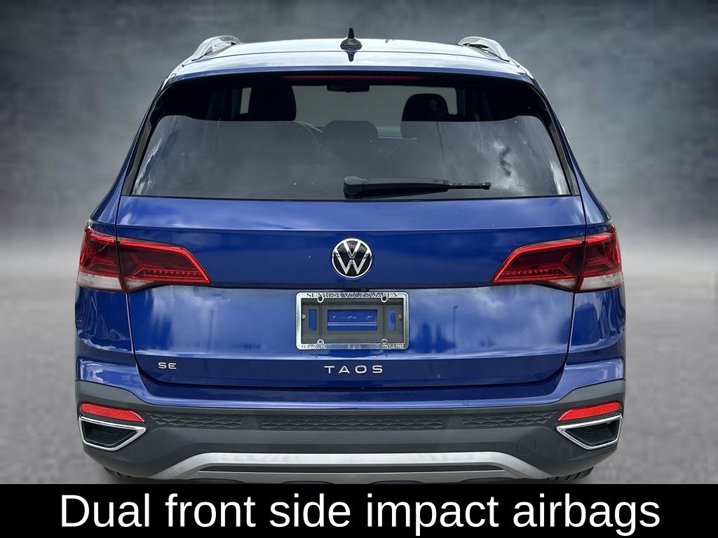 Used 2022 Volkswagen Taos SE FWD image 6
