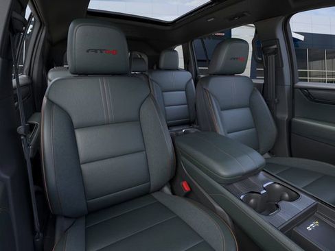 New 2025 GMC Acadia AT4 image 19