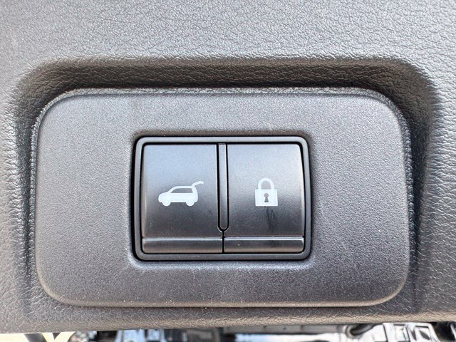 Used 2021 Nissan Rogue Platinum AWD/4WD image 8