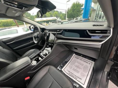 Used 2022 Jeep Grand Cherokee Limited 4xe AWD/4WD image 33