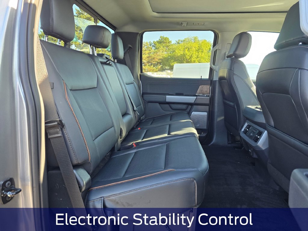 New 2027 Ford F350 Lariat w/ Tremor Off-Road Package AWD/4WD image 15