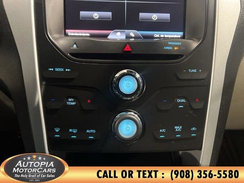 Used 2014 Ford Explorer XLT w/ Equipment Group 201A image 29