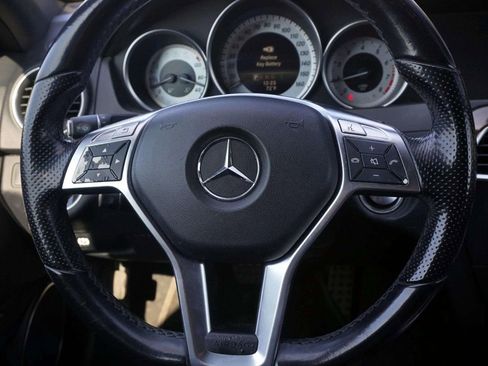 Used 2014 Mercedes-Benz C 250 Sedan image 18