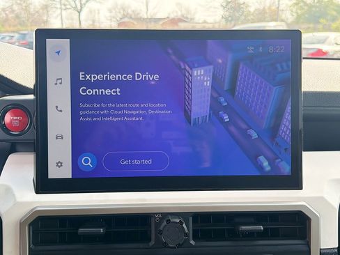 Used 2024 Toyota Tacoma TRD Off-Road image 27