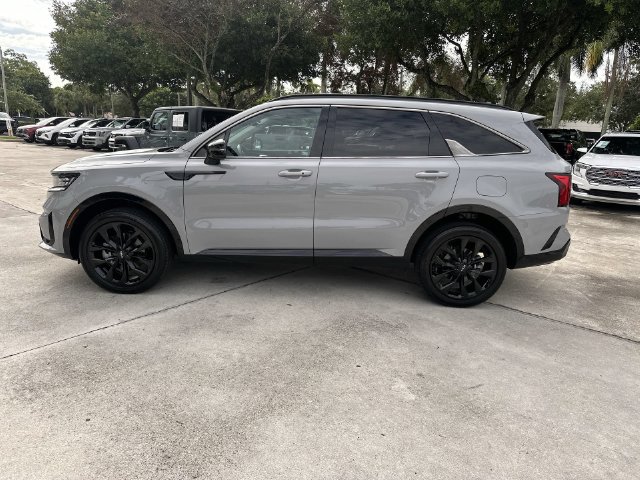 Used 2023 Kia Sorento SX AWD/4WD image 32