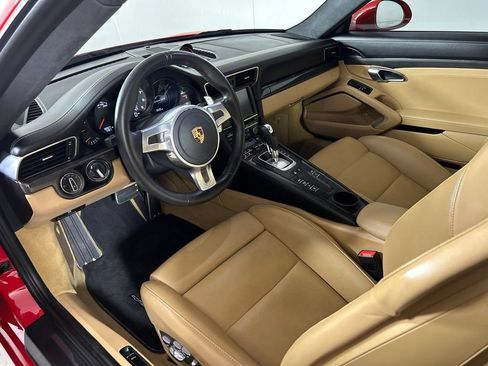 Certified 2016 Porsche 911 Carrera GTS RWD image 4