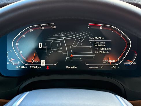 Used 2023 BMW 430i Coupe w/ Convenience Package image 33