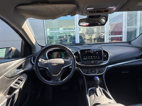 Used 2017 Chevrolet Volt Premier w/ Driver Confidence II Package image 18