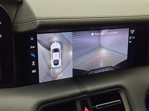 Used 2021 Porsche Taycan Turbo S image 39