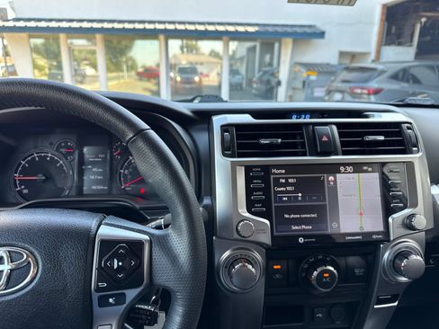 Used 2021 Toyota 4Runner Trail Special Edition AWD/4WD image 17