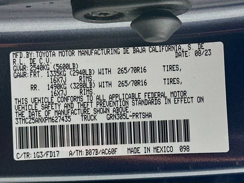 Used 2023 Toyota Tacoma TRD Off-Road image 12