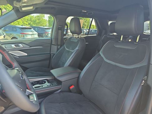Used 2026 Ford Explorer ST w/ Sun And Sound Package AWD/4WD image 14
