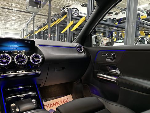 Certified 2023 Mercedes-Benz GLA 250 4MATIC image 25