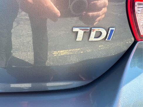 Used 2013 Volkswagen Jetta TDI FWD image 8