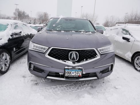 Used 2018 Acura MDX SH-AWD w/ Advance Package image 2