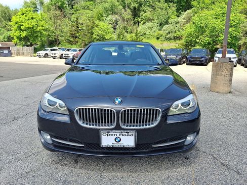 Used 2012 BMW 550i xDrive Sedan AWD/4WD image 2