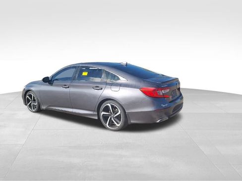 Used 2019 Honda Accord Sport image 10