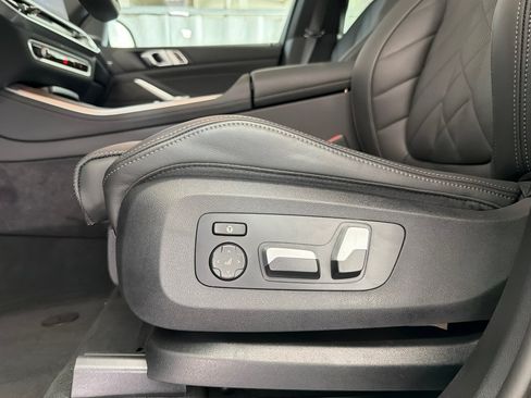 Certified 2025 BMW X5 sDrive40i w/ M Sport Package RWD image 14