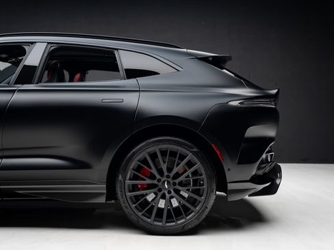 Used 2023 Aston Martin DBX 707 AWD/4WD image 22