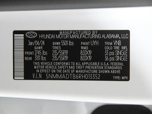 Certified 2024 Genesis GV70 2.5T w/ Advanced Package AWD/4WD image 24