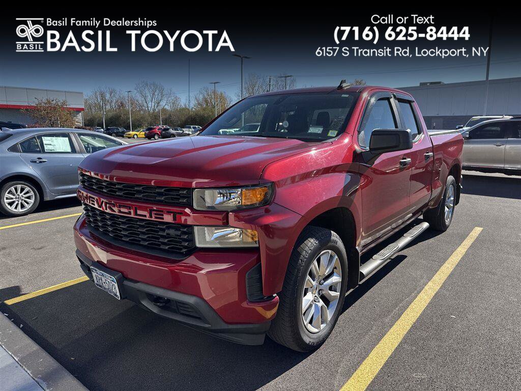Used 2020 Chevrolet Silverado 1500 Custom w/ Custom Value Package AWD/4WD image 1
