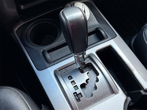 Used 2021 Toyota 4Runner SR5 Premium image 18