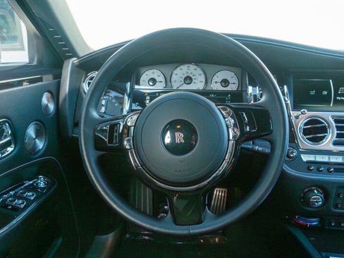 Used 2019 Rolls-Royce Ghost image 67