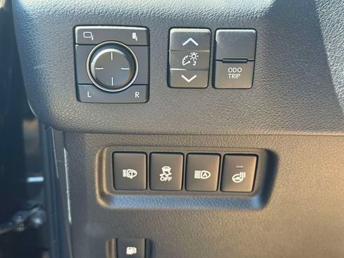 Used 2023 Lexus GX 460 Premium w/ Premium Package AWD/4WD image 26