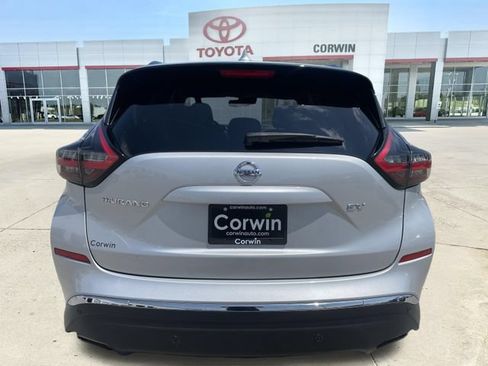 Used 2020 Nissan Murano SV FWD image 7