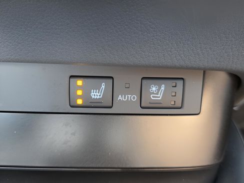 Certified 2024 Lexus ES 350 w/ Premium Package FWD image 10