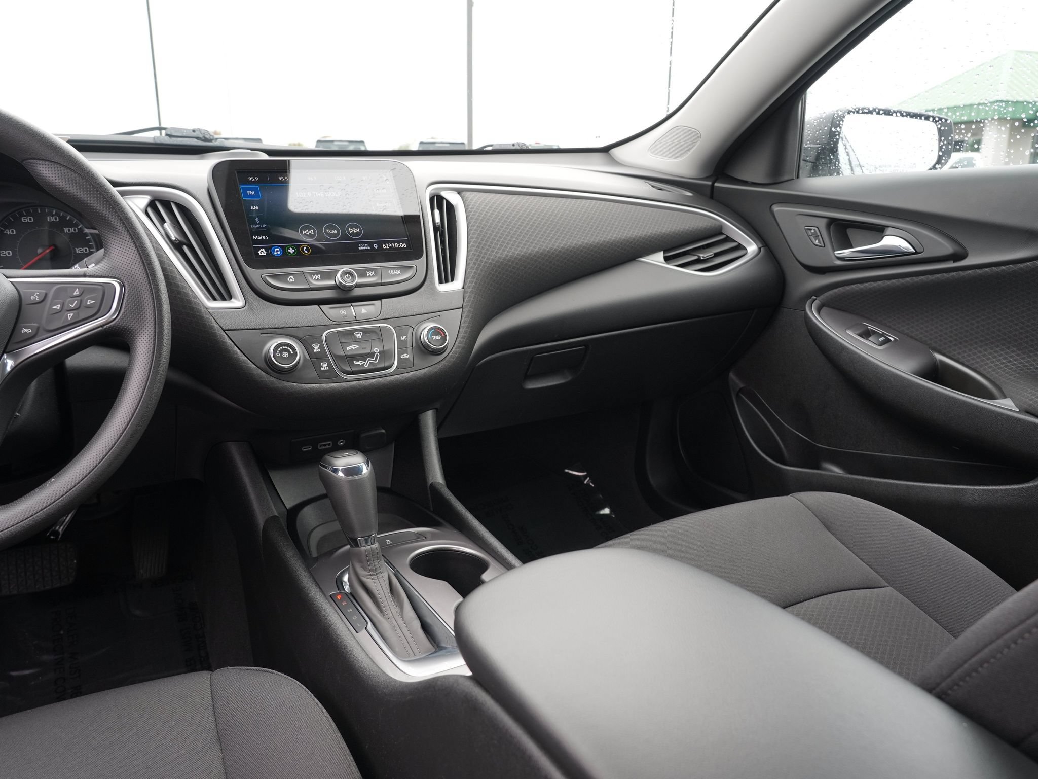 Used 2020 Chevrolet Malibu LS FWD image 22