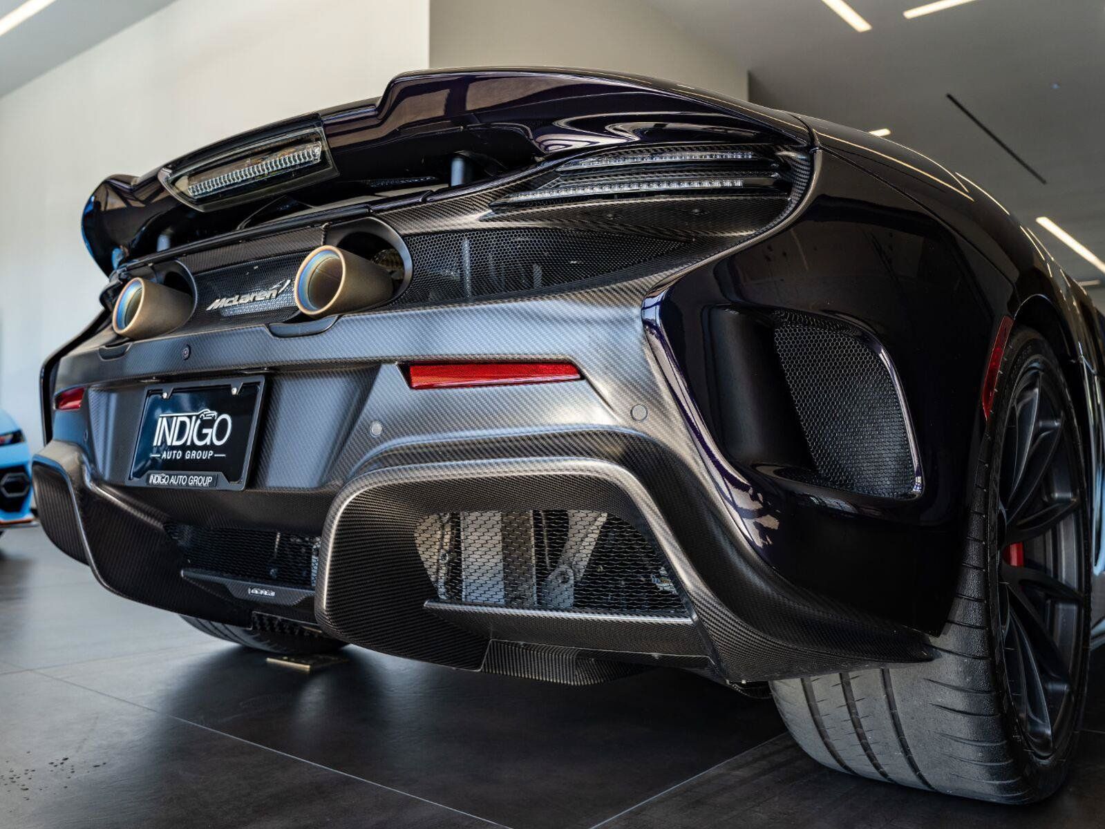 Used 2016 McLaren 675LT Coupe RWD image 52