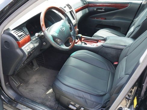 Used 2008 Lexus LS 460 image 7