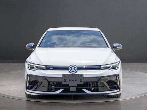 Used 2026 Volkswagen Golf w/ Euro Style Package AWD/4WD image 8