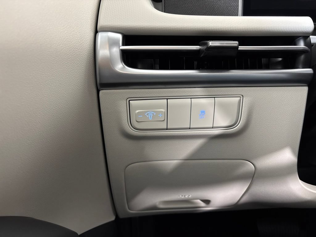 New 2026 Hyundai Tucson SE FWD image 34