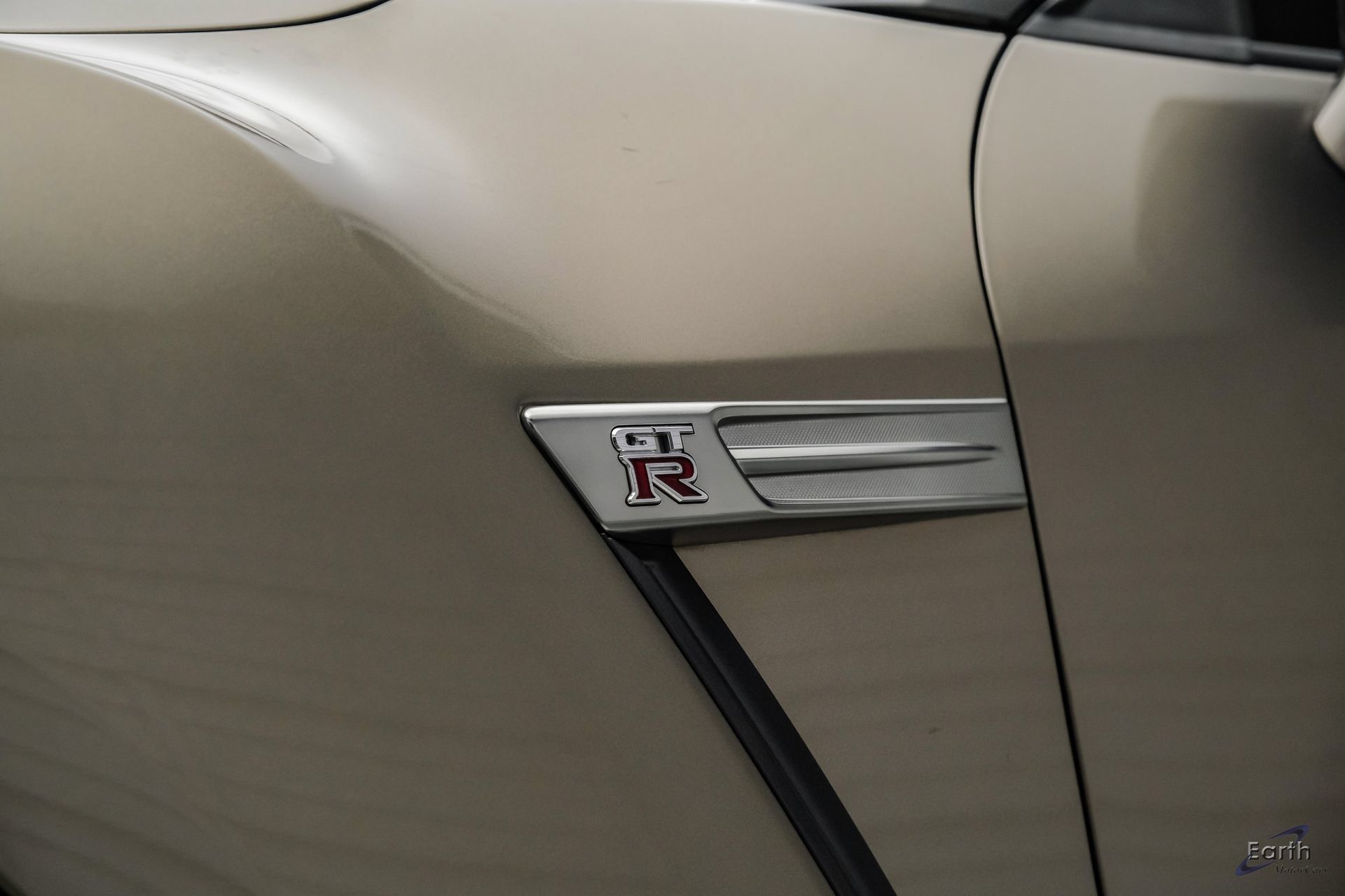 Used 2009 Nissan GT-R Premium AWD/4WD image 42