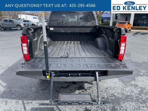 Used 2020 Ford F350 Lariat w/ Lariat Ultimate Package image 38