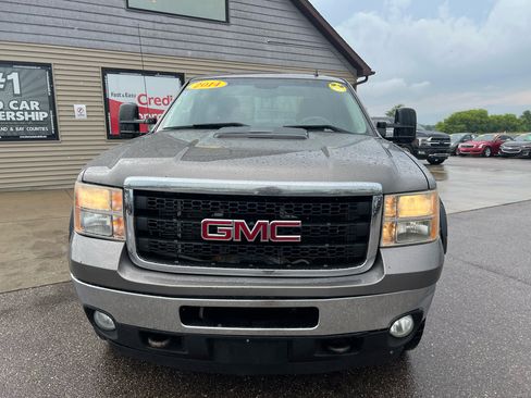 Used 2014 GMC Sierra 3500 SLT image 2