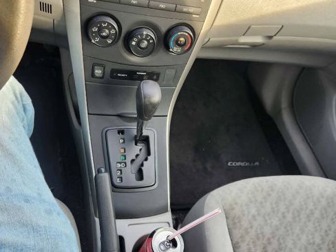 Used 2009 Toyota Corolla LE FWD image 23