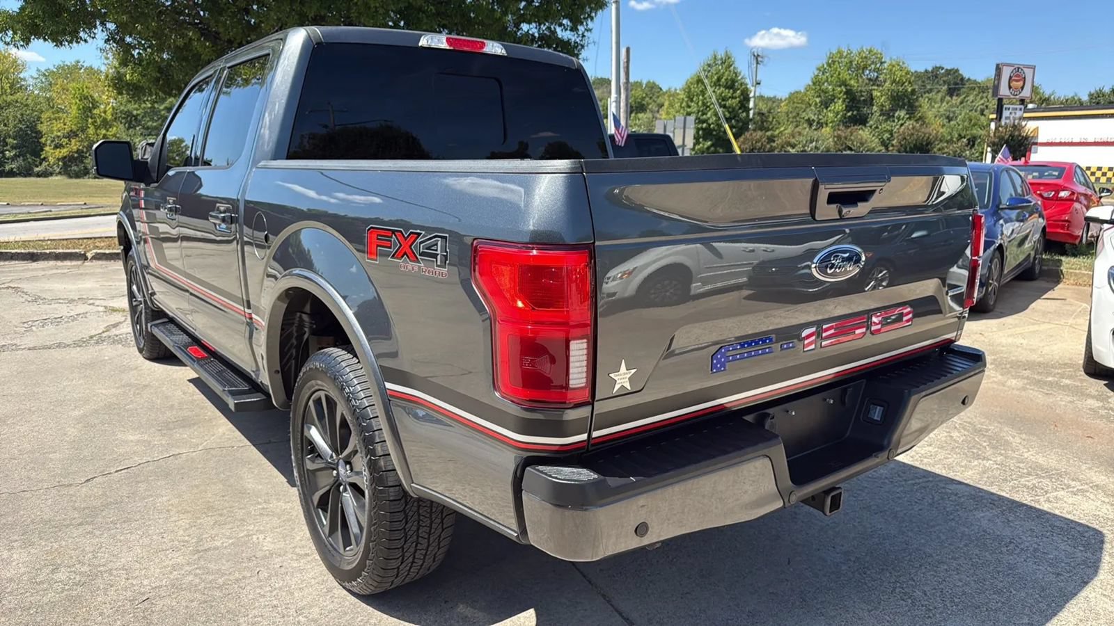 Used 2019 Ford F150 Lariat w/ Equipment Group 502A Luxury AWD/4WD image 3