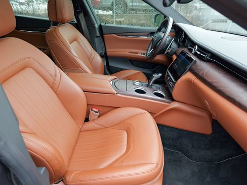Certified 2023 Maserati Quattroporte Modena Q4 AWD/4WD image 36