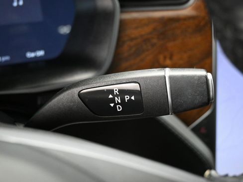 Used 2020 Tesla Model X Long Range image 21