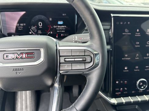 Used 2024 GMC Acadia Elevation w/ Black Edition FWD image 24