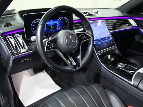 Certified 2022 Mercedes-Benz S 580 4MATIC Sedan image 19