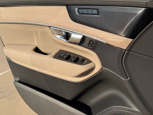 New 2027 Volvo XC90 B6 Plus AWD/4WD image 14
