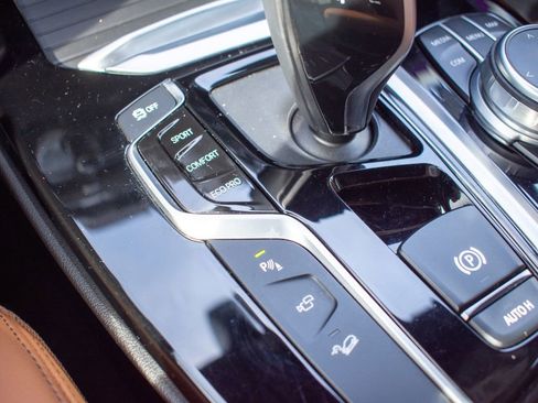 Used 2021 BMW X3 M40i w/ Premium Package image 32