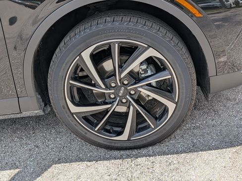 Used 2023 Lincoln Corsair Reserve w/ Equipment Group 201A image 11