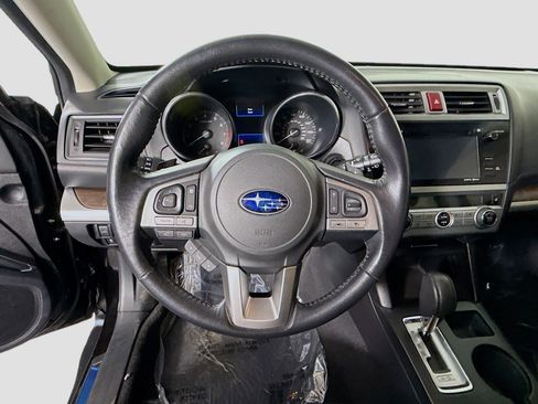 Used 2016 Subaru Outback 3.6R Limited image 13