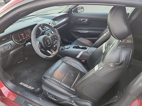 Used 2021 Ford Mustang Shelby GT500 w/ Technology Package RWD image 37