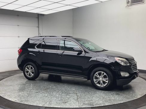 Used 2017 Chevrolet Equinox LT w/ Convenience Package FWD image 37